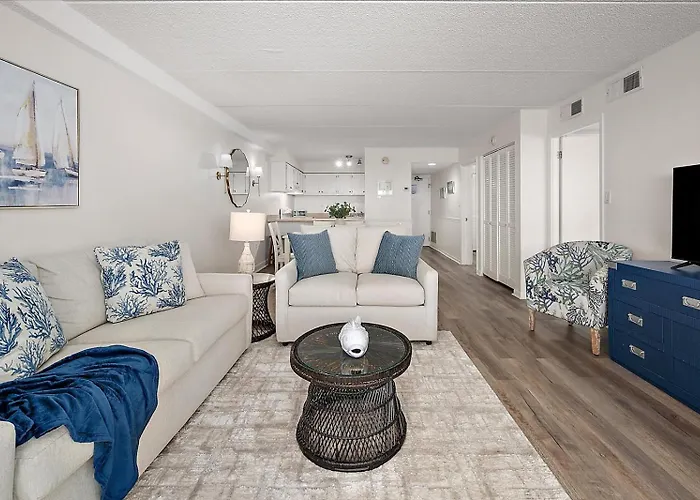 Ocean Front Retreat At The Atlantis With Pool * Ocean City
