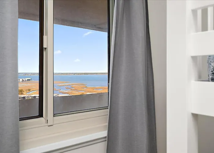 Ocean Front Retreat At The Atlantis With Pool Aparthotel Ocean City